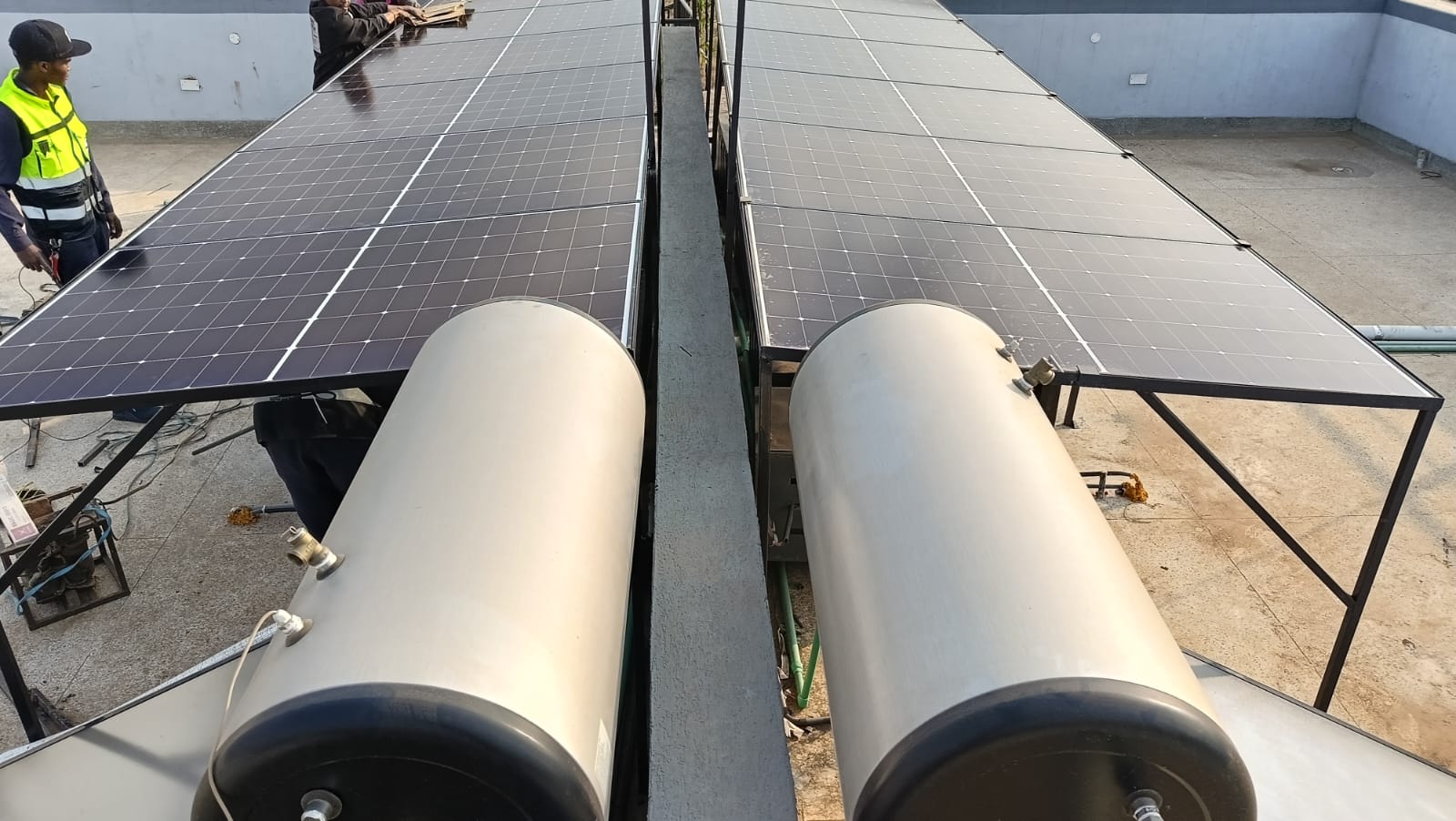Hybrid Solar Loresho